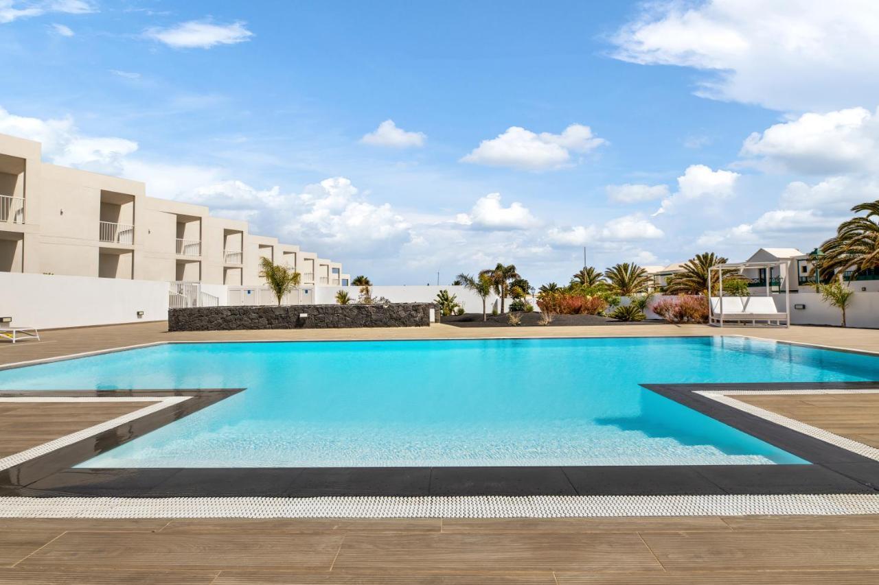 Lanzarote Blue Senator Apartment Costa Teguise Exterior photo